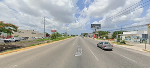 Local comercial sobre la carretera Mérida-Progreso de 381.00 m2