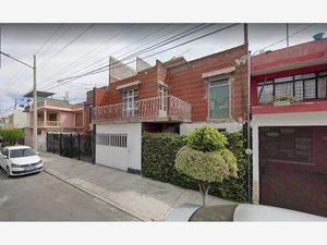 Casa en Venta en Constitucion de 1917 Iztapalapa