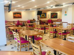 LOCAL COMERCIAL (RESTAURANTE) DE 1,125M2. SATÉLITE