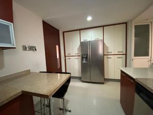 Se vende departamento cerca de parque hundido.