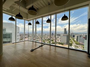 Renta oficina 850 m2 | Reforma