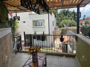 Venta casa en  Adolfo Ruiz Cortínez Cuernavaca - V339