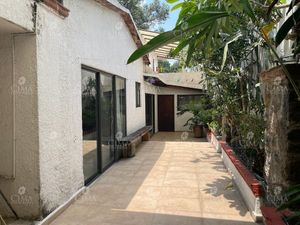 Venta casa Lomas de Atzingo - V293