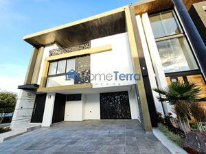 Casa en Venta en Angelopolis Puebla