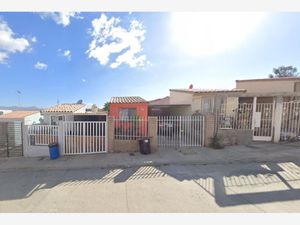 Casa en Venta en Los Encinos Ensenada