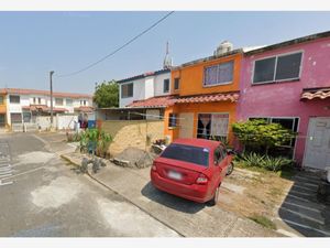 Casa en Venta en Geovillas los Pinos Veracruz