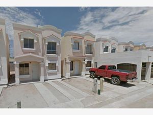 Casa en Venta en Cerrada Pimas Hermosillo