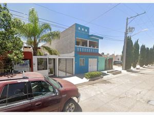 Casa en Venta en Paseos de la Providencia San Francisco de los Romo