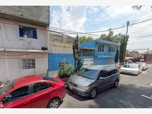 Casa en Venta en Guadalupe del Moral Iztapalapa