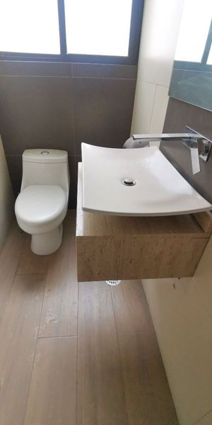 Baños en cada entre piso