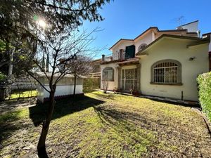 VENTA CASA EN TEQUISQUIAPAN EN EL CLUB DE GOLF QUERETARO