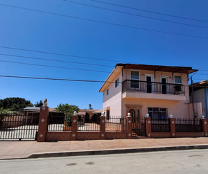 Casa  Amueblada en venta en El Sauzal, Ensenada B.C.