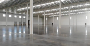 OPORTUNIDAD.- NAVE INDUSTRIAL EN RENTA