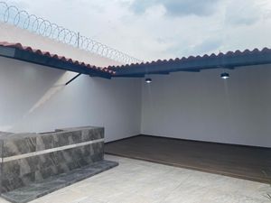 CASA  NUEVA EN VENTA EN EL ARENAL HUAXTLA