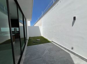 CASA  NUEVA EN VENTA PARQUES VALLARTA