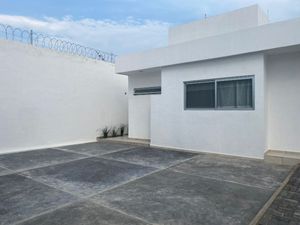 CASA  NUEVA EN VENTA EN EL ARENAL HUAXTLA