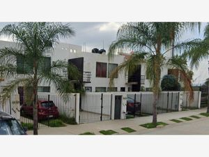 Casa en Venta en Jardines de Los Naranjos León