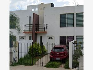 Casa en Venta en Jardines de Los Naranjos León