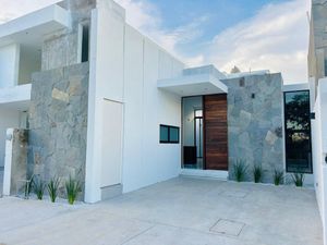 Casa en venta de 1 nivel en Colima, Albaterra