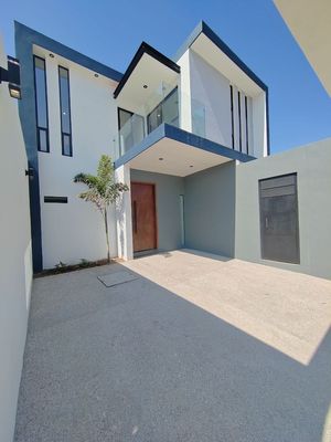 CASA EN VENTA ALBATERRA COLIMA