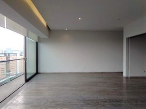 Venta en Club Residencial Bosques, vista panorámica a la ciudad.