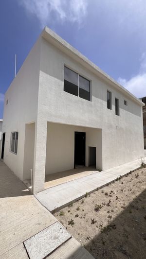 Casa nueva en venta, acceso controlado, en privada