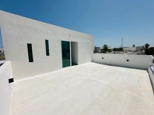 CASA EN VENTA EN FRACCIONAMIENTO LAS AMERICAS REMODELADA