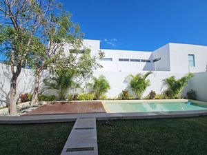 CASA EN VENTA EN PRIVADA EL SECRETO MUY CERCA DE PLAZA LA ISLA