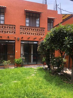 Casa en renta en San Miguel de Allende en fraccionamiento privado.