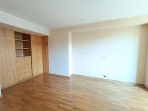 VENTA DEPARTAMENTO BOSQUES DE LAS LOMAS, LAURELES