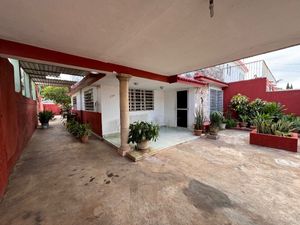 Casa en venta en Jardines de Miraflores