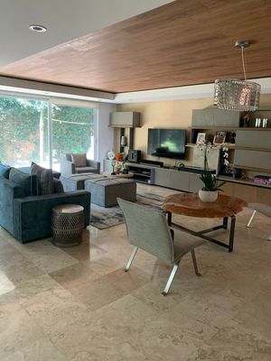 Increíble casa en venta en Bosques.