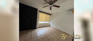 Casa en Venta Residencial Santa Barbara para Remodelar  Zona Valle Oriente