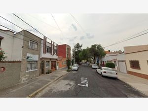 Casa en Venta en Industrial Gustavo A. Madero