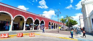 Casa Colonial Remodelada con Cochera y Paneles Solares en el Centro de Mérida