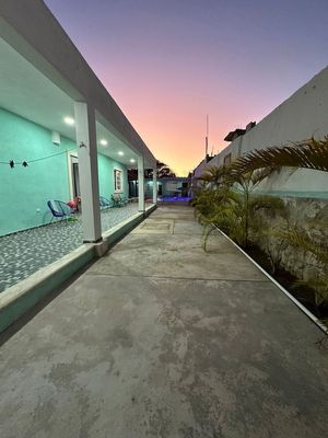 Casa Agora  en venta en playa de Chicxulub puerto