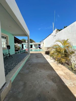 Casa Agora  en venta en playa de Chicxulub puerto