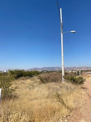 Terreno salida a Juventino Rosas