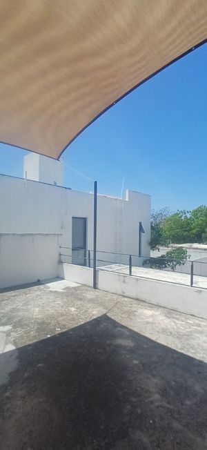 Balcón con mayasombra