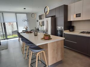 ¡CASA EN VENTA EN EL FRACC TOSSÁ AL SUR DE LA CIUDAD