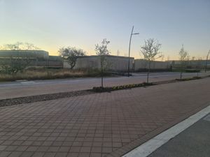 Terreno en venta en Lomas del Campanario Norte San Patricio