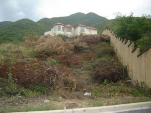 Terreno en Venta en Portal del Huajuco Monterrey