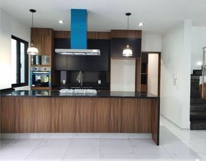 RESIDENCIA EN VALLE IMPERIAL, ZAPOPAN,PARA ESTRENAR