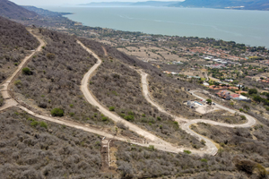 Venta de terrenos dentro de condominio en El Chante