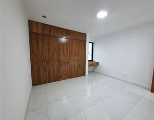 RESIDENCIA EN VALLE IMPERIAL, ZAPOPAN,PARA ESTRENAR