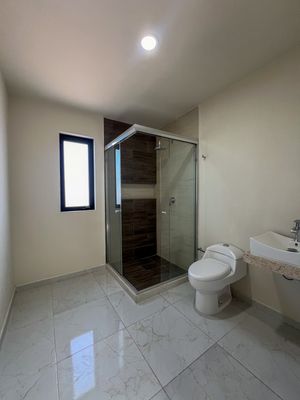 CASA EN VENTA EN CIUDAD MADERAS QUERÉTARO