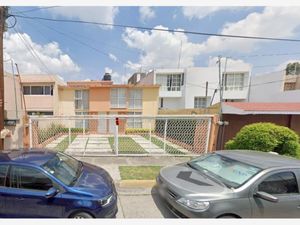 Casa en Venta en Hacienda de Echegaray Naucalpan de Juárez