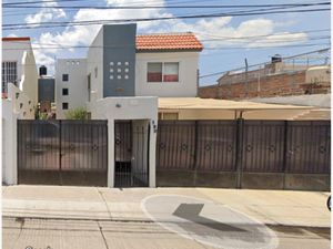 Casa en Venta en Montebello Aguascalientes