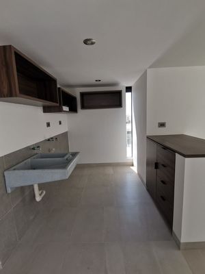 CASA EN VENTA LOMAS DEL CAMPANARIO NORTE