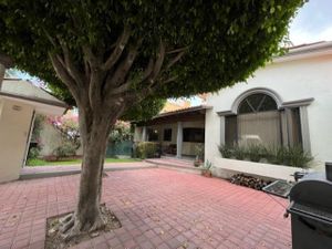 VENTA, RENTA CASA,  PRIVADA JURICA, QUERÉTARO